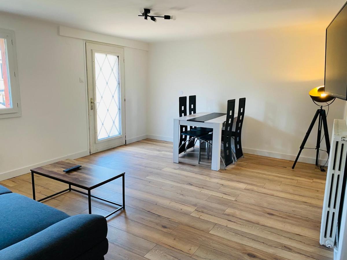Appartement T3 Independant, Calme A Ustaritz Εξωτερικό φωτογραφία
